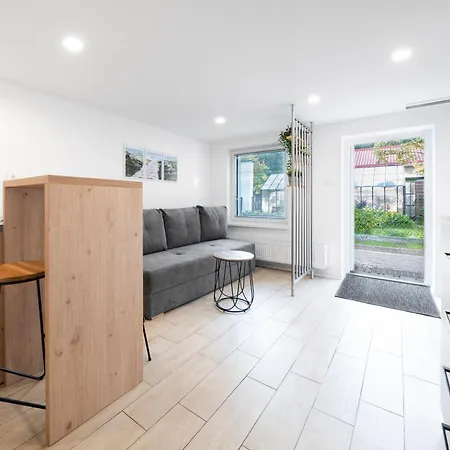Casa Blanca Apartment *